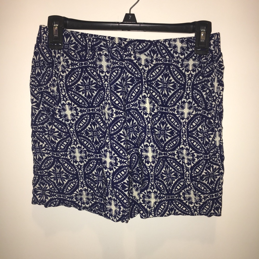 Lily White blue and white pattern shorts